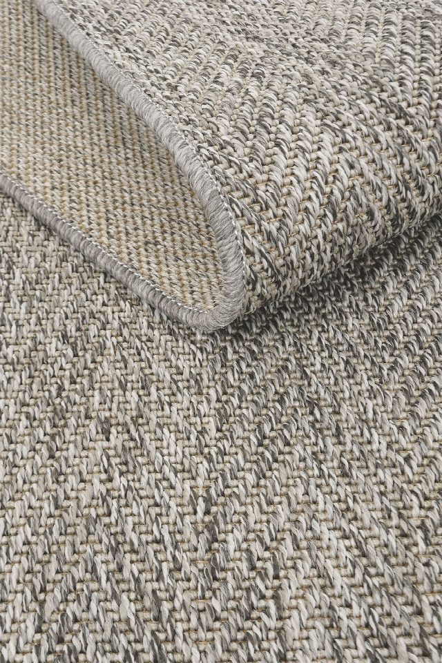 Berlin Radius Overloklu Sisal Halı