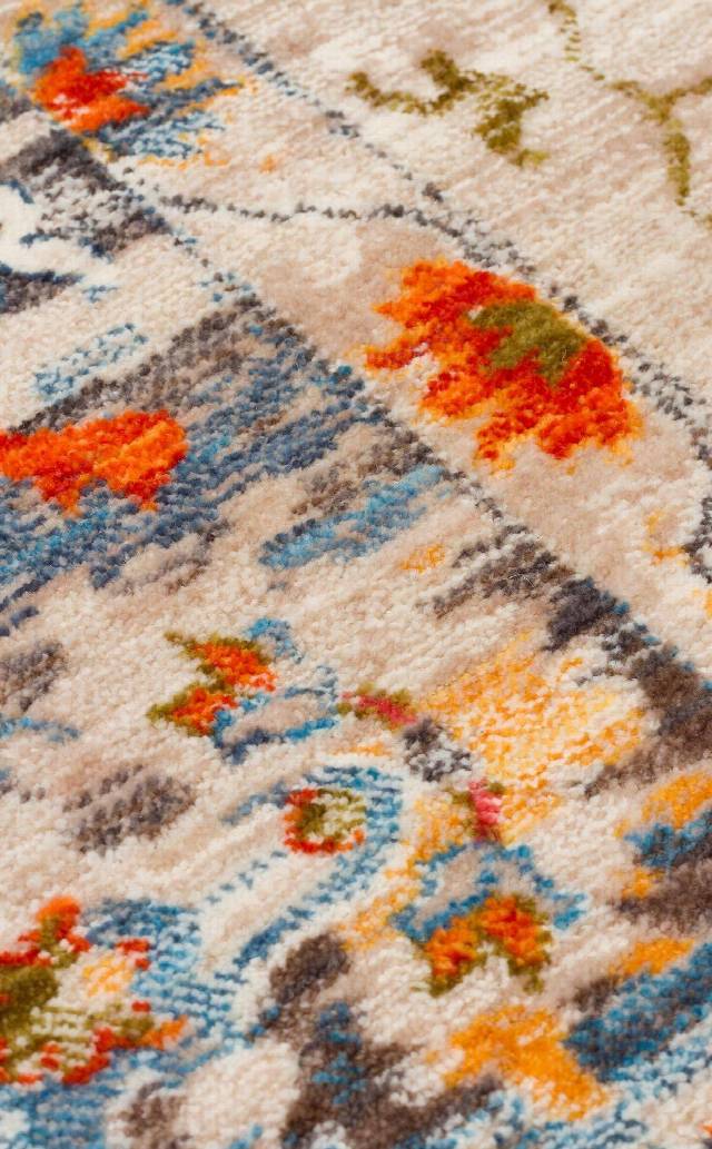 PIETRA PTA 19 BEIGE MULTY  Sıcak Renk Tonlarını Etnik Desenler ile Buluşturan Yumuşak Tuşeli Makine Halısı