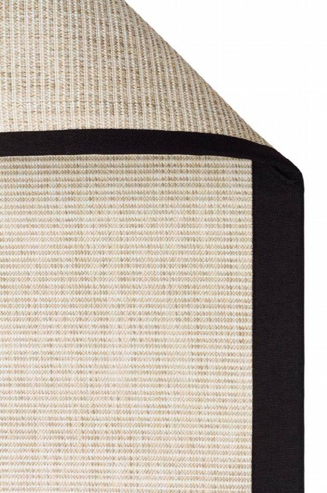 VENTURA SISAL VNT 2706 CREAM BRD BLACK  İç ve Dış Mekan Kullanımına Uygun Hav Vermeyen Kolay Temizlenebilir Sisal Görünümlü Halı